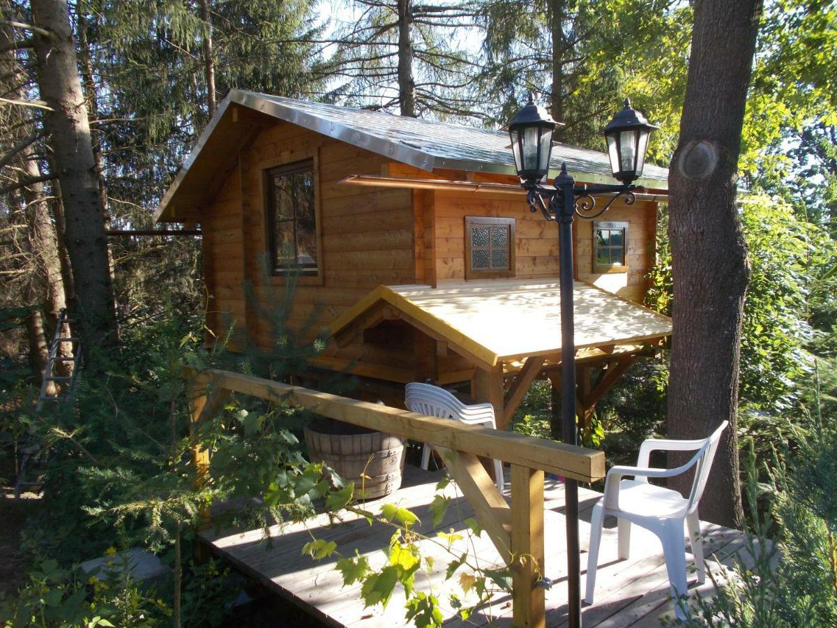 Baumhaus Wolfshoehle Fischach Exteriör bild